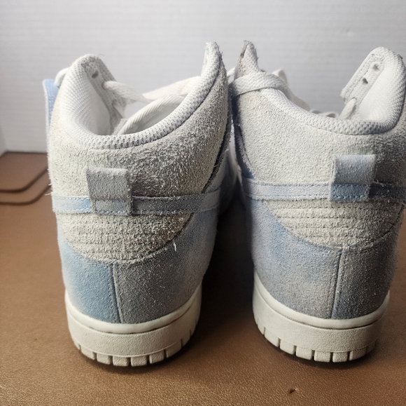 Nike Dunk High SE Clouds Celestine Blue Women's 8.5 - Picture 6 of 6